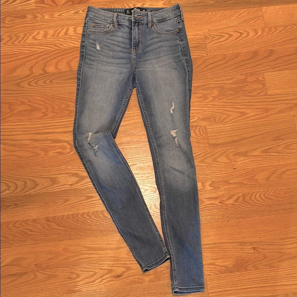 Hollister Mid Rise Blue Skinny Jeans Distressed Stretch 1R